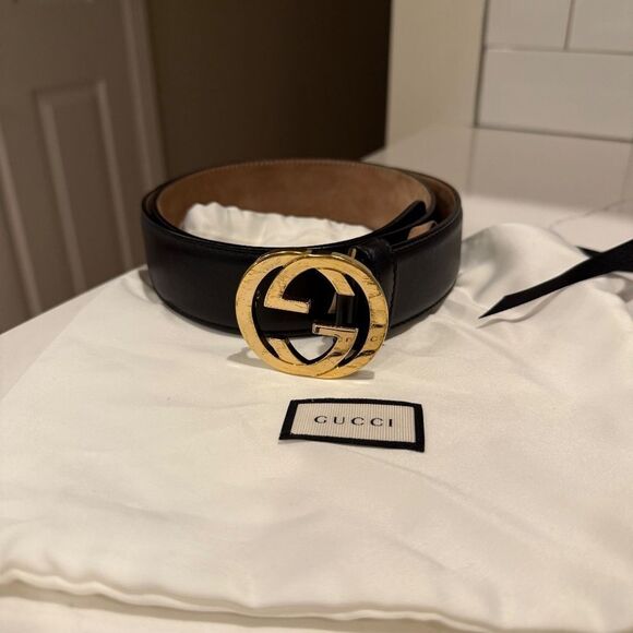 Gucci Women’s Black Belt with Interlocking G buckle main image 7